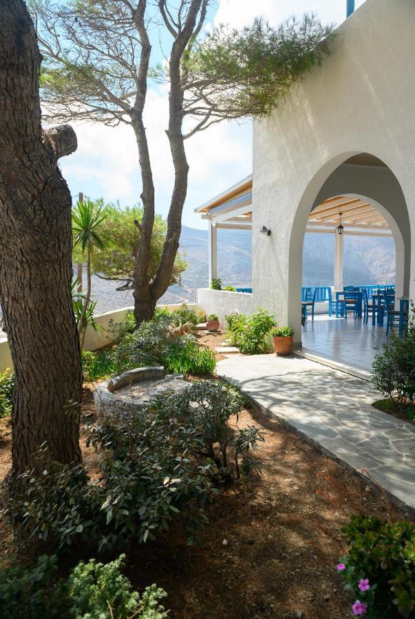 Hotel Vigla 4*